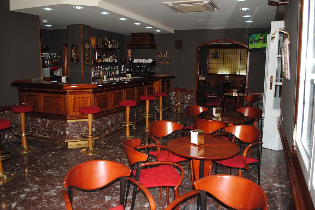 - Adults Only Hotel Gernika
