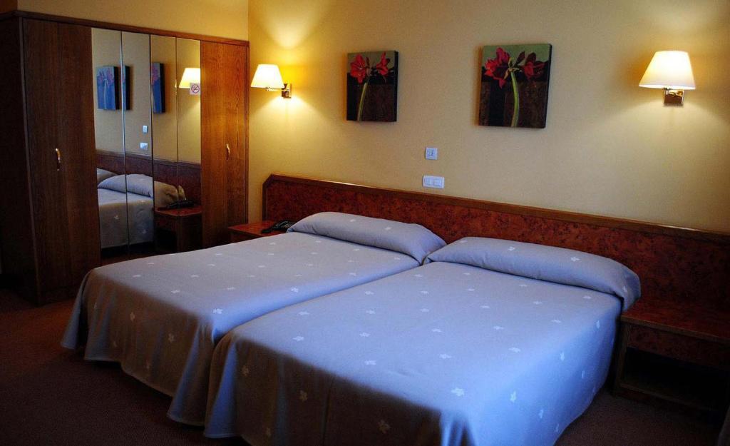 - Adults Only Hotel Gernika